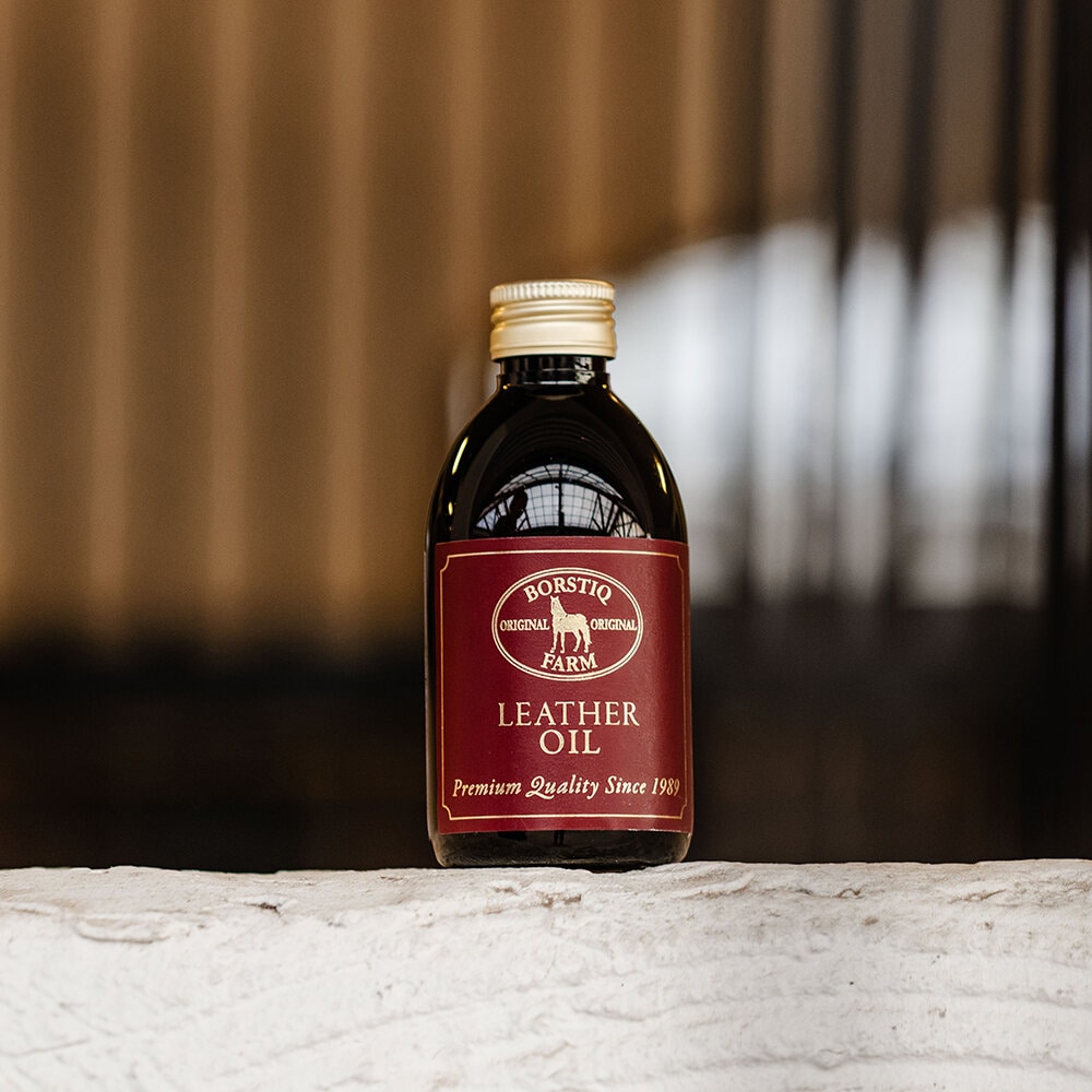 Leather Oil